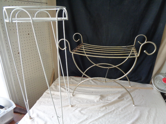 lot 6646 image: 2 Metal Plant Stands