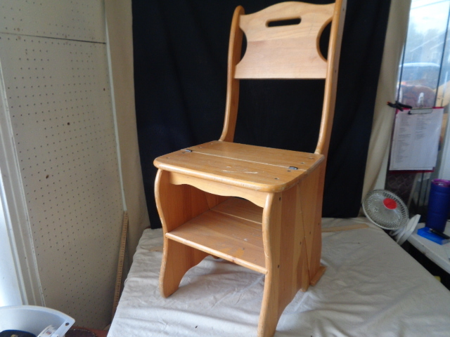lot 6650 image: ChairStepStool