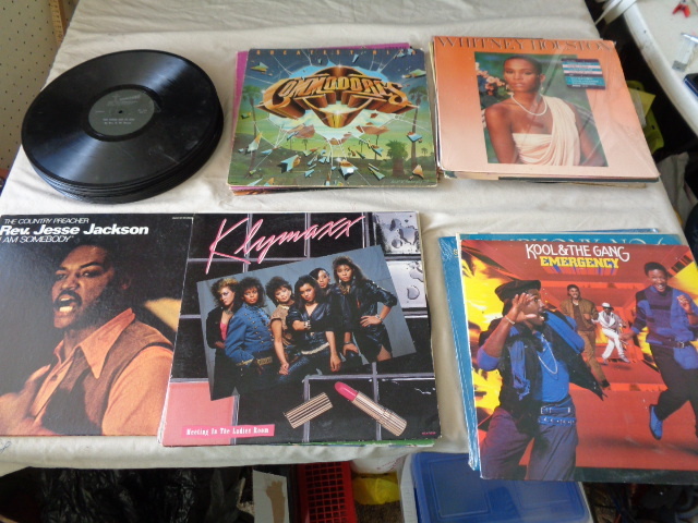 lot 6664 image: 4 12 Mostly African American Bands