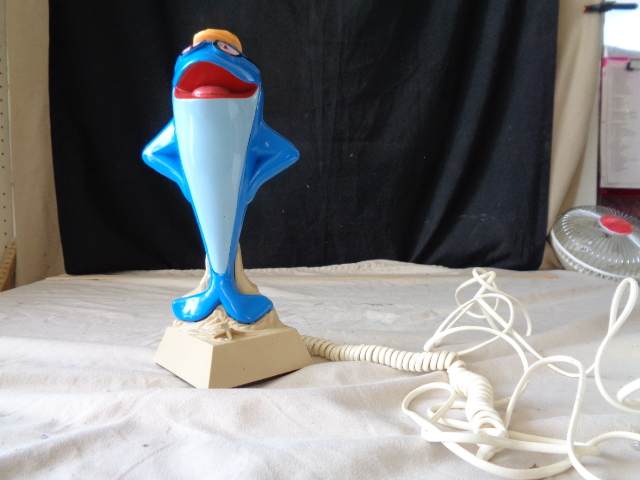 lot 6671 image: Charlie the Tuna Phone