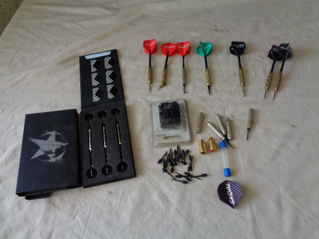lot 6692 image: Misc Dart Pieces
