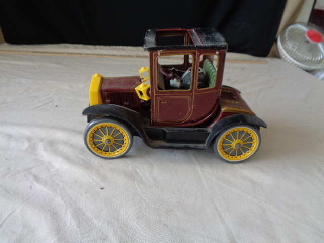lot 6701 image: The Headless Driver
