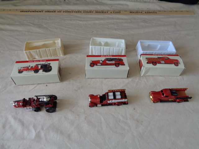 lot 6703 image: 1914 Knox-Martin, 1924 Buffalo and 1948 Task Master
