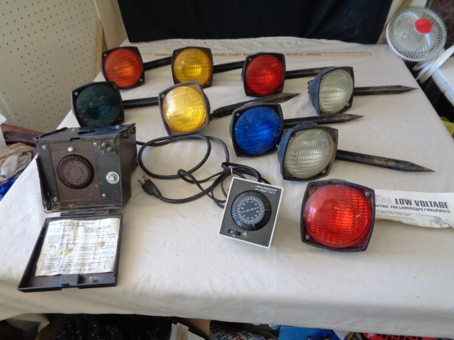 lot 6717 image: Lunalite Low Voltage Accent lighting for LandscapeWalkways