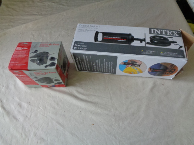 lot 6747 image: Rechargeable Electric Air pump and Intex Hand Pump