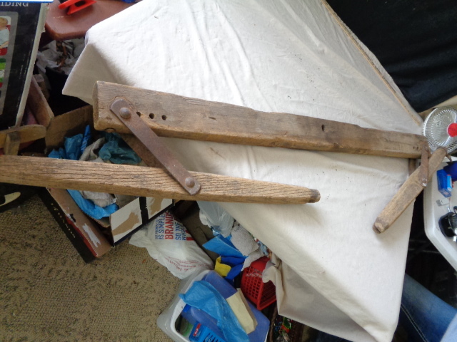 lot 6751 image: Vintage Yoke