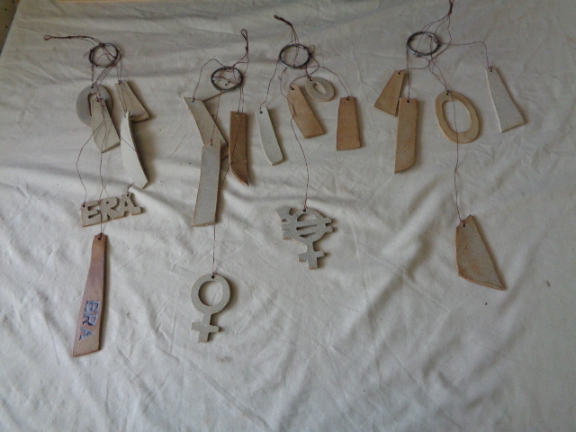 lot 6754 image: Ceramic Pottery Wind Chimes
