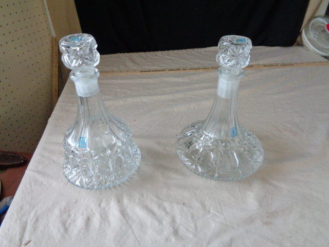 lot 6757 image: 2 Made in Austria Crystal Whiskey Decanter