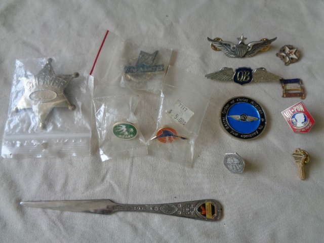 lot 6762 image: Pins