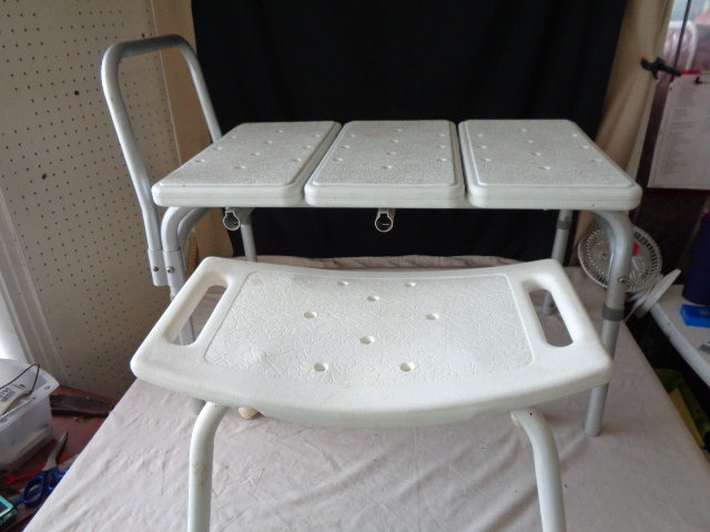 lot 6776 image: 2 Shower Chairs