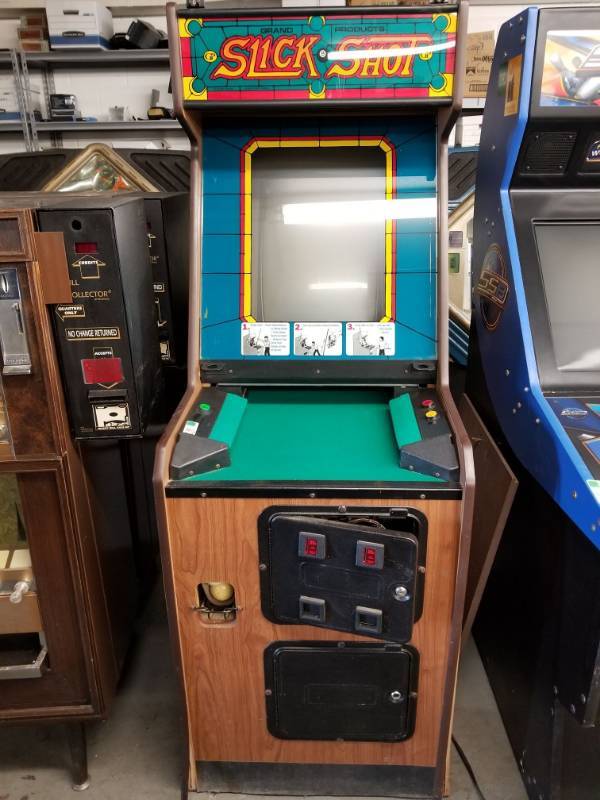 lot 3755 image: Slick Shot Arcade Game