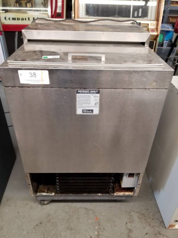 lot 3797 image: Perlick Chest Cooler 8340UL