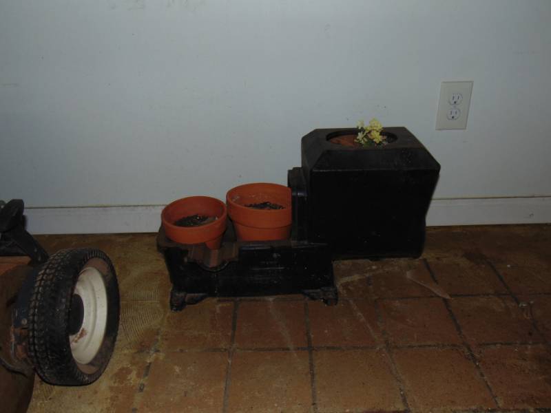 lot 10664 image: Antique Planter