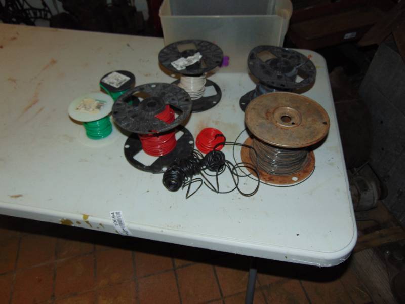 lot 10694 image: Lots of Different Spooled Wire