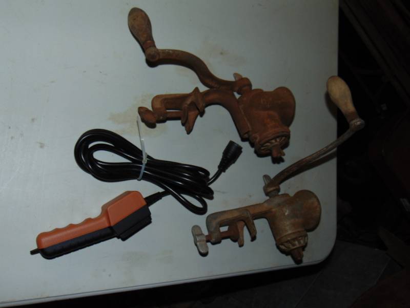 lot 10771 image: New Come a Long Controller, Vintage Meat Grinders