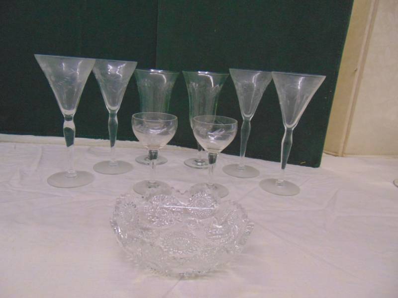 lot 10795 image: crystal stem wear