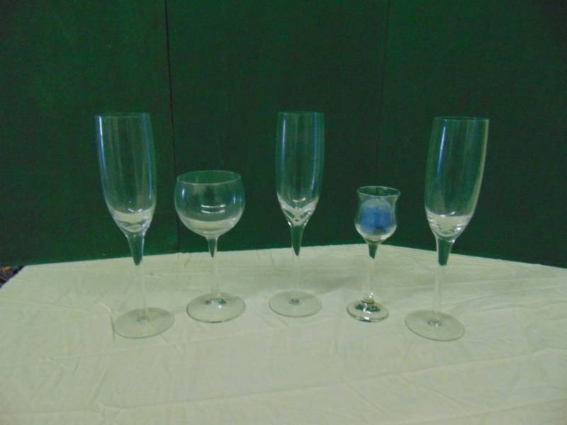 lot 10805 image: miscellaneous crystal stem wear