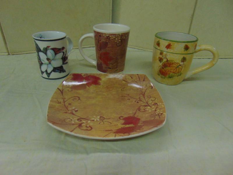 lot 10807 image: Designer plate and cup, Brother Sister design, Maria Ryan Inhension