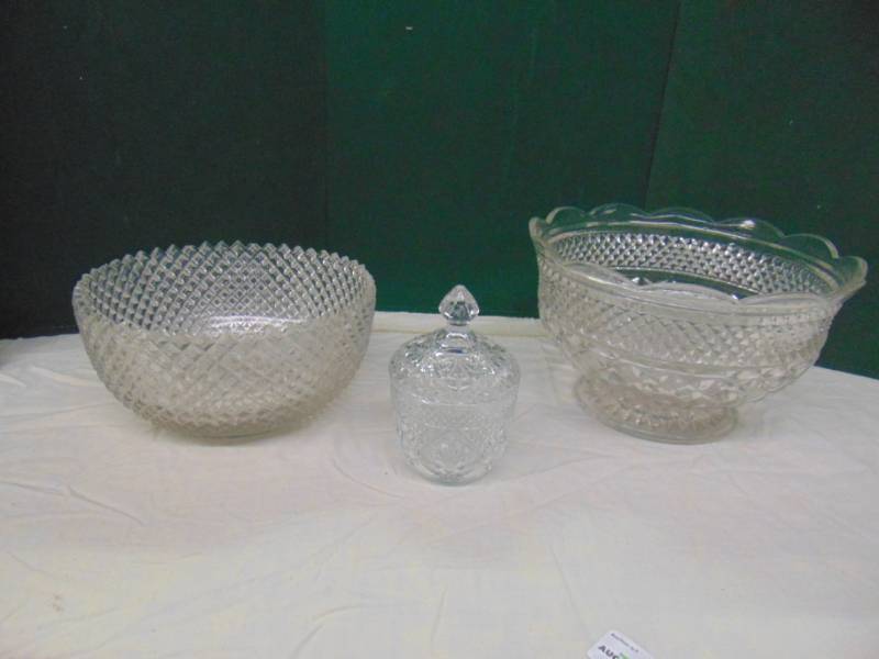 lot 10818 image: crystal collection