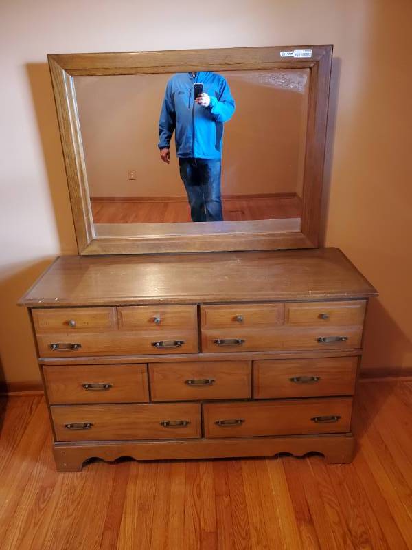 lot 13223 image: Seven Drawer Dresser with Mirror