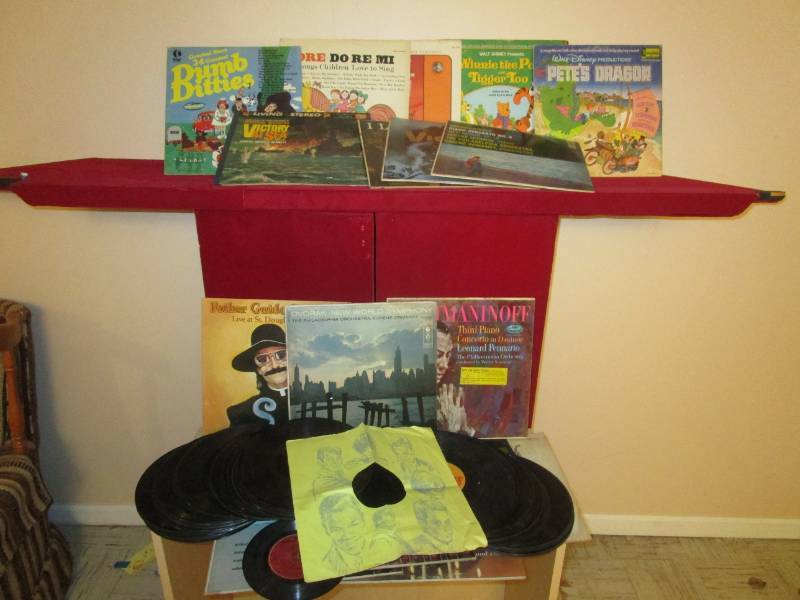 lot 13272 image: Vinyl Albums Lot