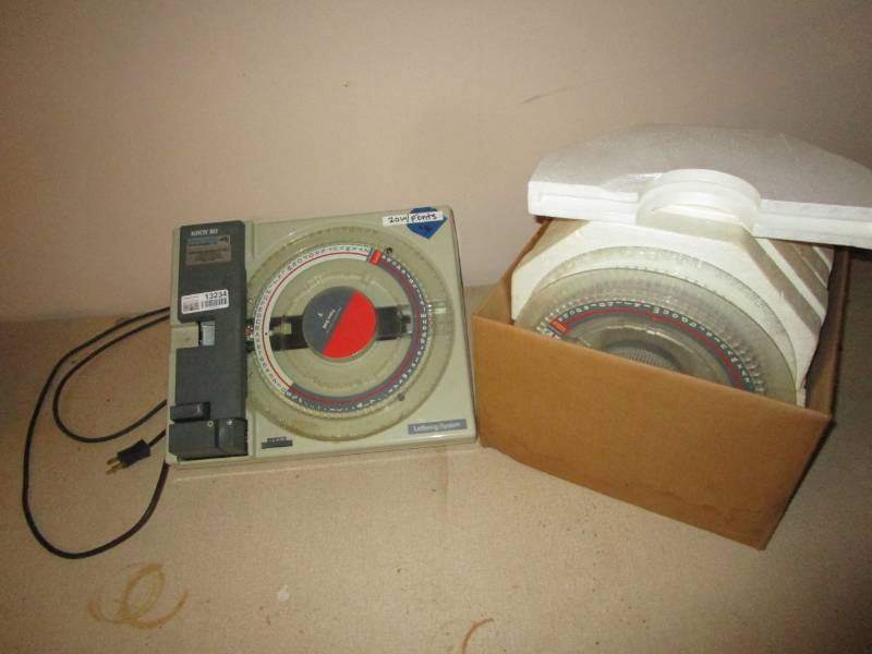 lot 13234 image: Kroy 80 Lettering System Machine and Additional Font Disks