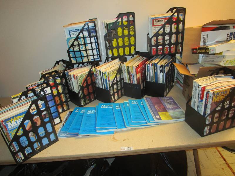 lot 13253 image: Huge Lot of Books and Magazines