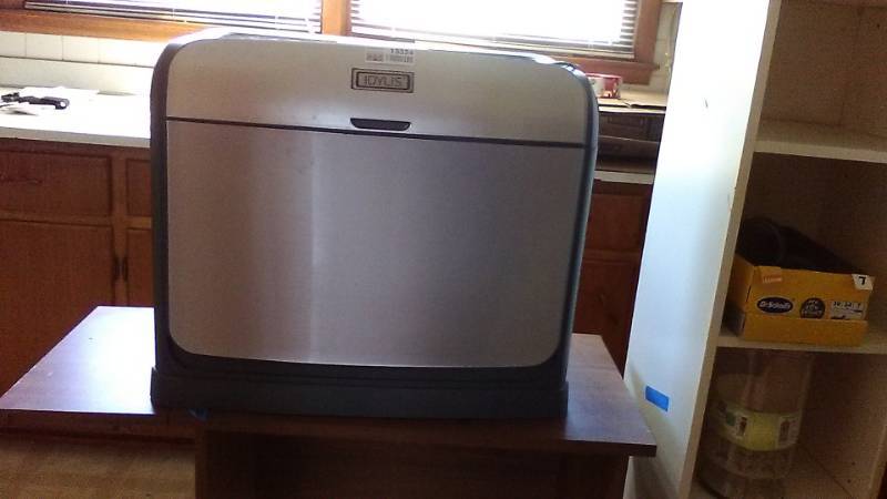 lot 13324 image: Iidylis Humidifier