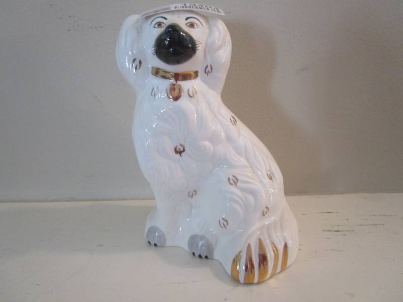 lot 134040 image: Staffordshire Ceramic Dog - Berwick England, Numbered
