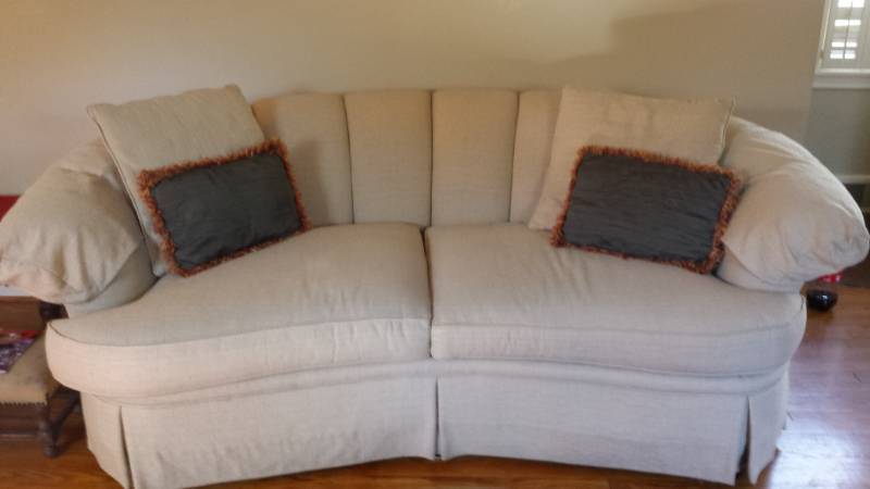 lot 13361 image: Crescent Shaped Rolled Arm Couch with Pillows
