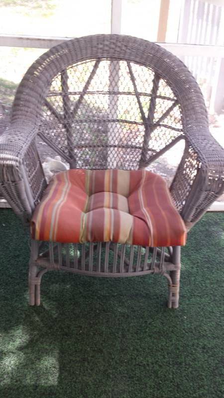 lot 134110 image: Wicker Patio Chair