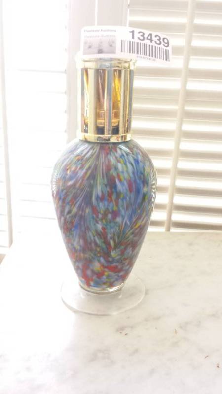 lot 13439 image: La-Tee-Da Art Heist Monet Lamp