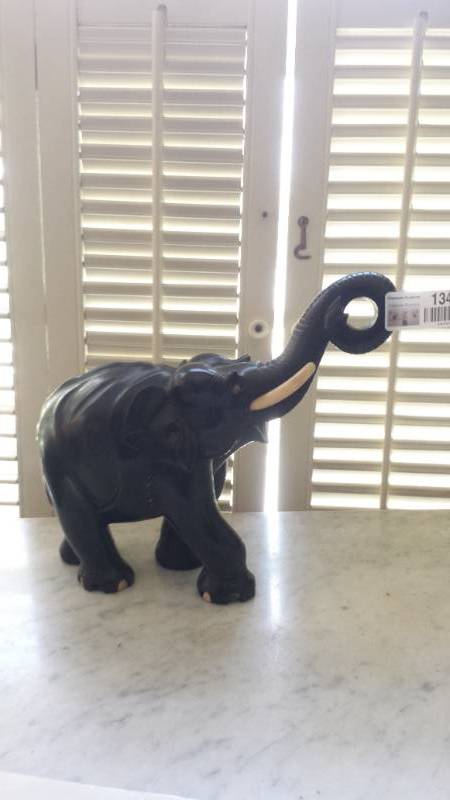lot 13442 image: Elephant Statue Raised Trunk Made in Czechosylvakia