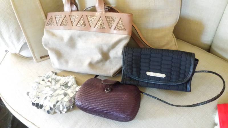 lot 13480 image: Purses and Bags Lot