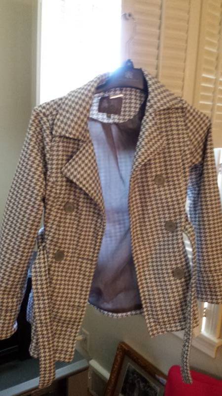 lot 13483 image: J2 Waistcoat Sz M