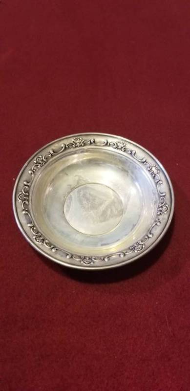 lot 13410 image: Gorham Sterling Silver Bowl 86.6 grams