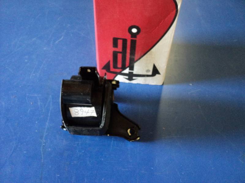 lot 7249 image: (1) Anchor Transmission mount Manual Hyundai Elantra 2001-2006