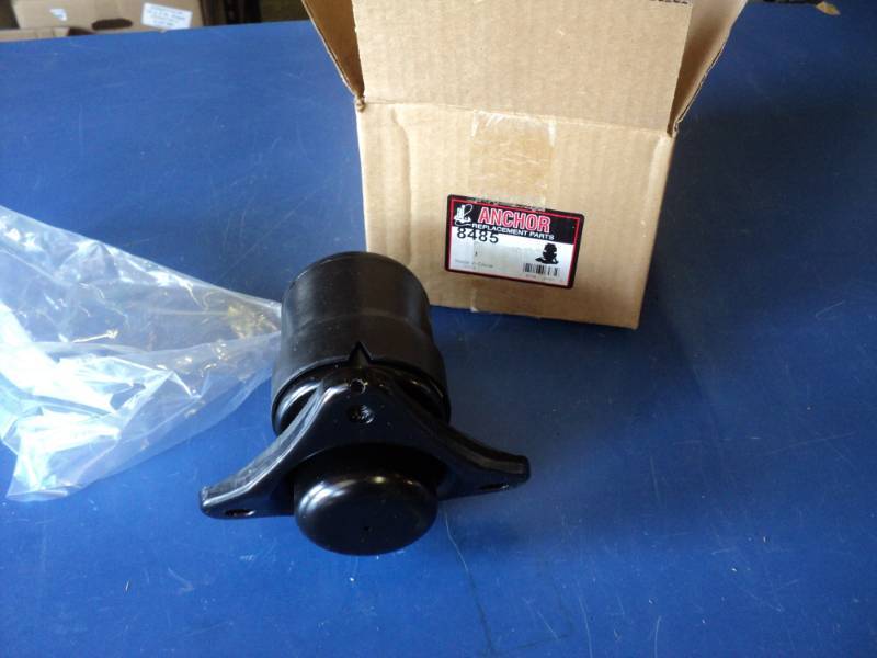 lot 7252 image: (1) Anchor replacement parts 8485, Motor FRT Hydraulic Toyota Camry 1992-1996