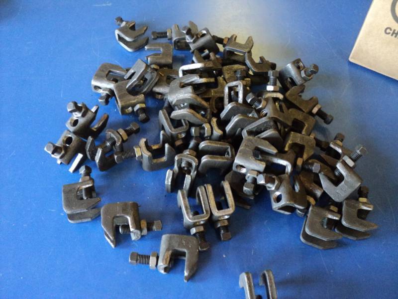 lot 7268 image: (48) ct lot 58 clamps