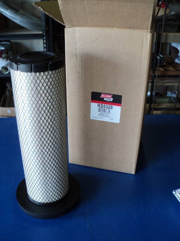lot 7284 image: (1) Baldwin Filter RS5329