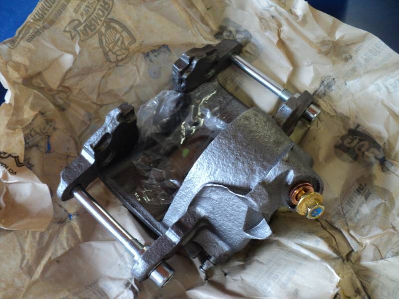 lot 7312 image: Perfect Stop Brake caliper 87-17242B PRP 18403, PRP GM Rebuild Full Size 1969-77 Caliper LH