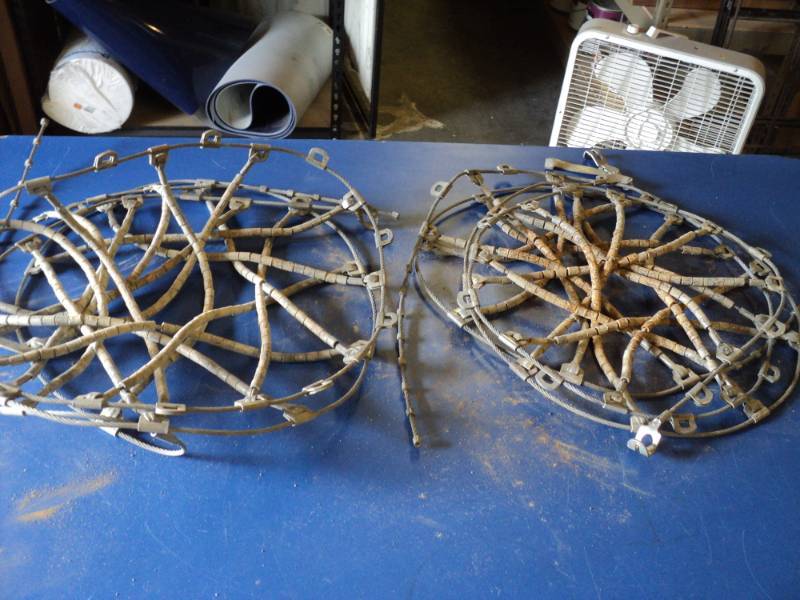 lot 7340 image: (1) pair of #15 Tire Chains, used