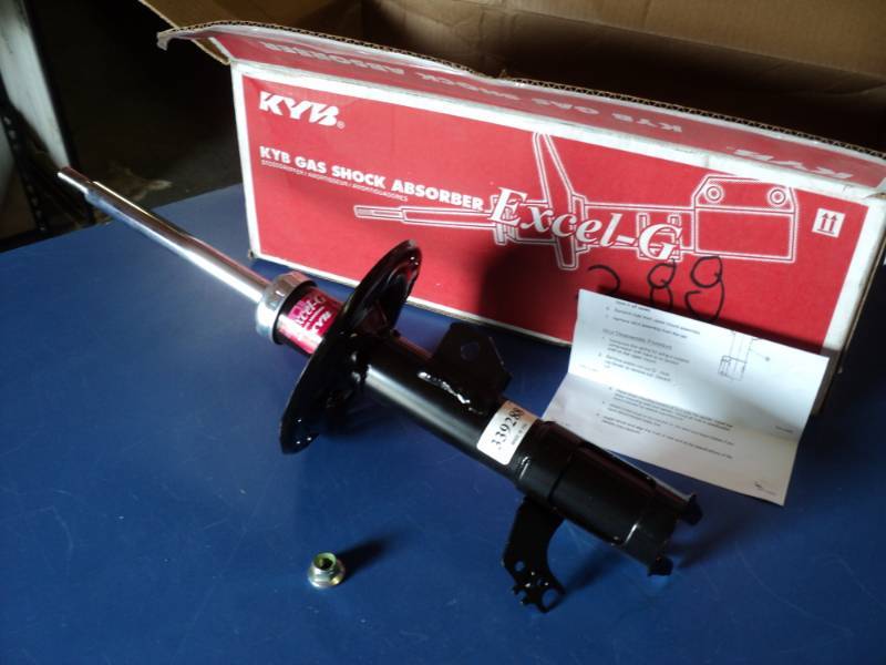lot 7343 image: (1) KYB Gas Shock Absorber PN 339288 Toyota Camry 2012-2018 Right front
