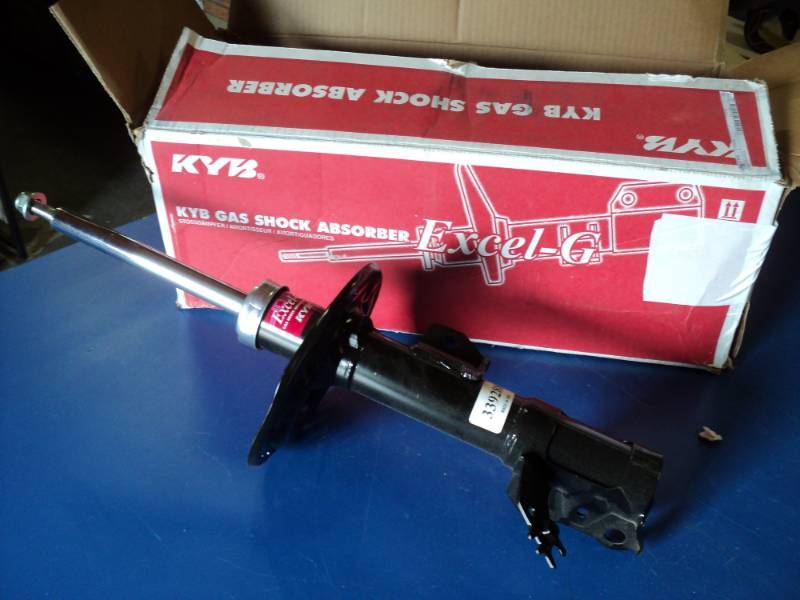 lot 7344 image: (1) KYB Gas Shock Absorber PN 339288 Toyota Camry 2012-2018 Right front