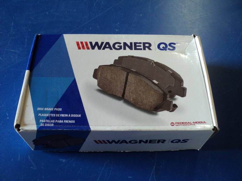 lot 7374 image: Wagner QS Disc Brake Pads ZD1826 for  Hyundai Sonata 2015-2019 Kia Optima 2016-2018