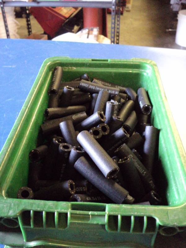 lot 6569 image: (200) ct. lot Continental SAE J30R7 Fuel Emissions hose 516 x 2-14 long