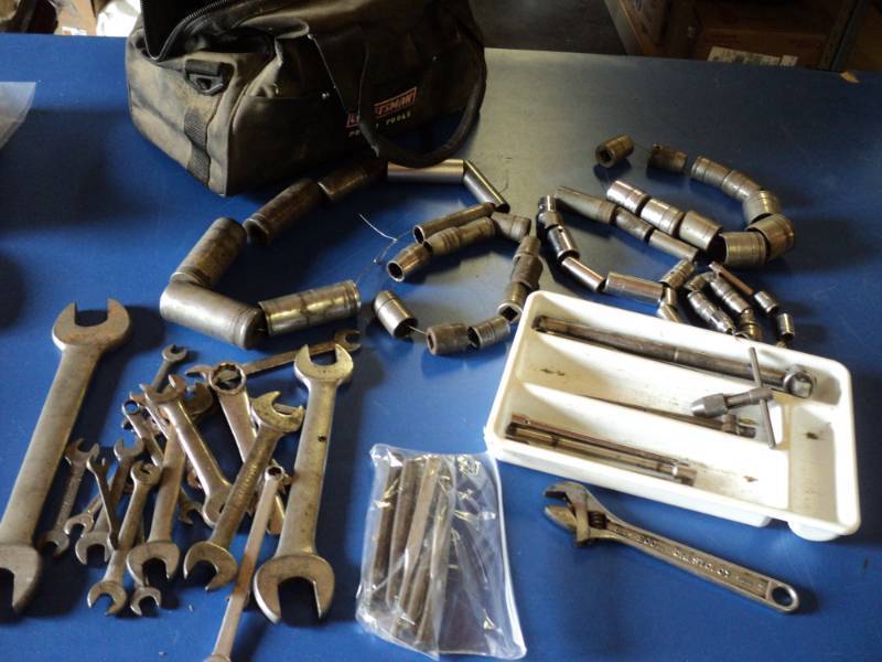 lot 6663 image: Mixed Lot sockets, wrenches, taps in tool bag-over 50 pieces