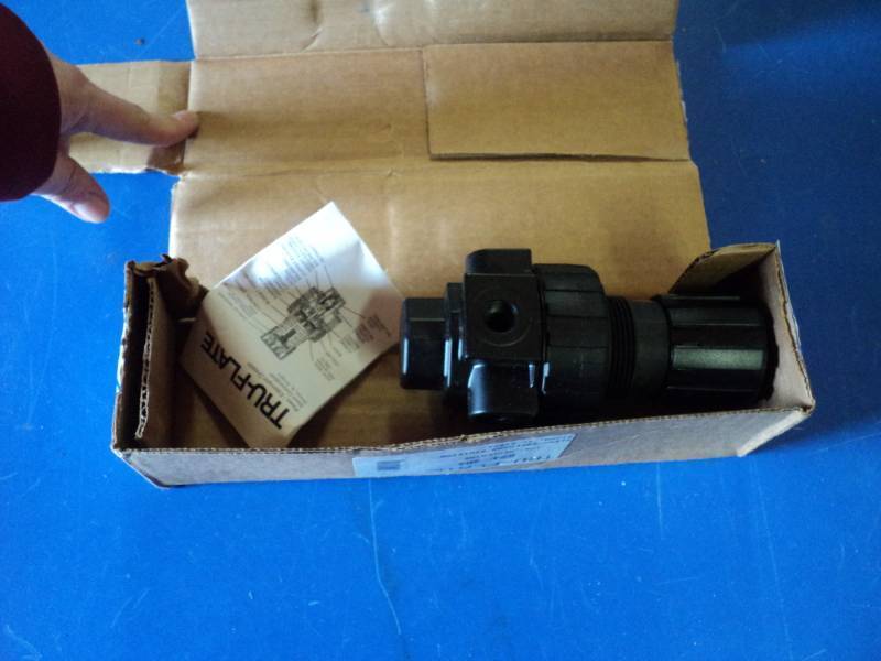 lot 6666 image: Tru-Flate S24-404, 14 regulator