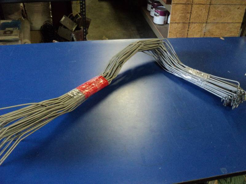 lot 6792 image: (1) bundle ALGAL automotive lines approx 54 long (curved) approx 50 per bundle