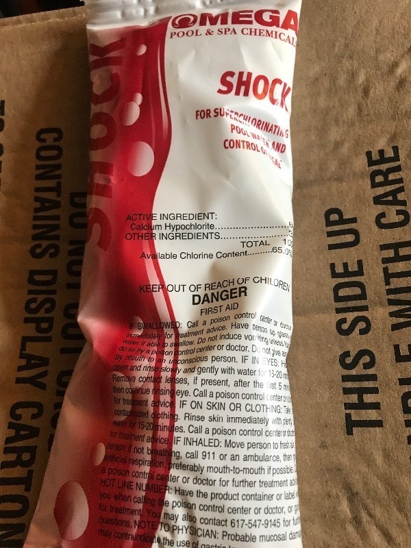 lot 129 image: Get your pool ready for summer with (6)1 pound bags of Pool shock as pictured